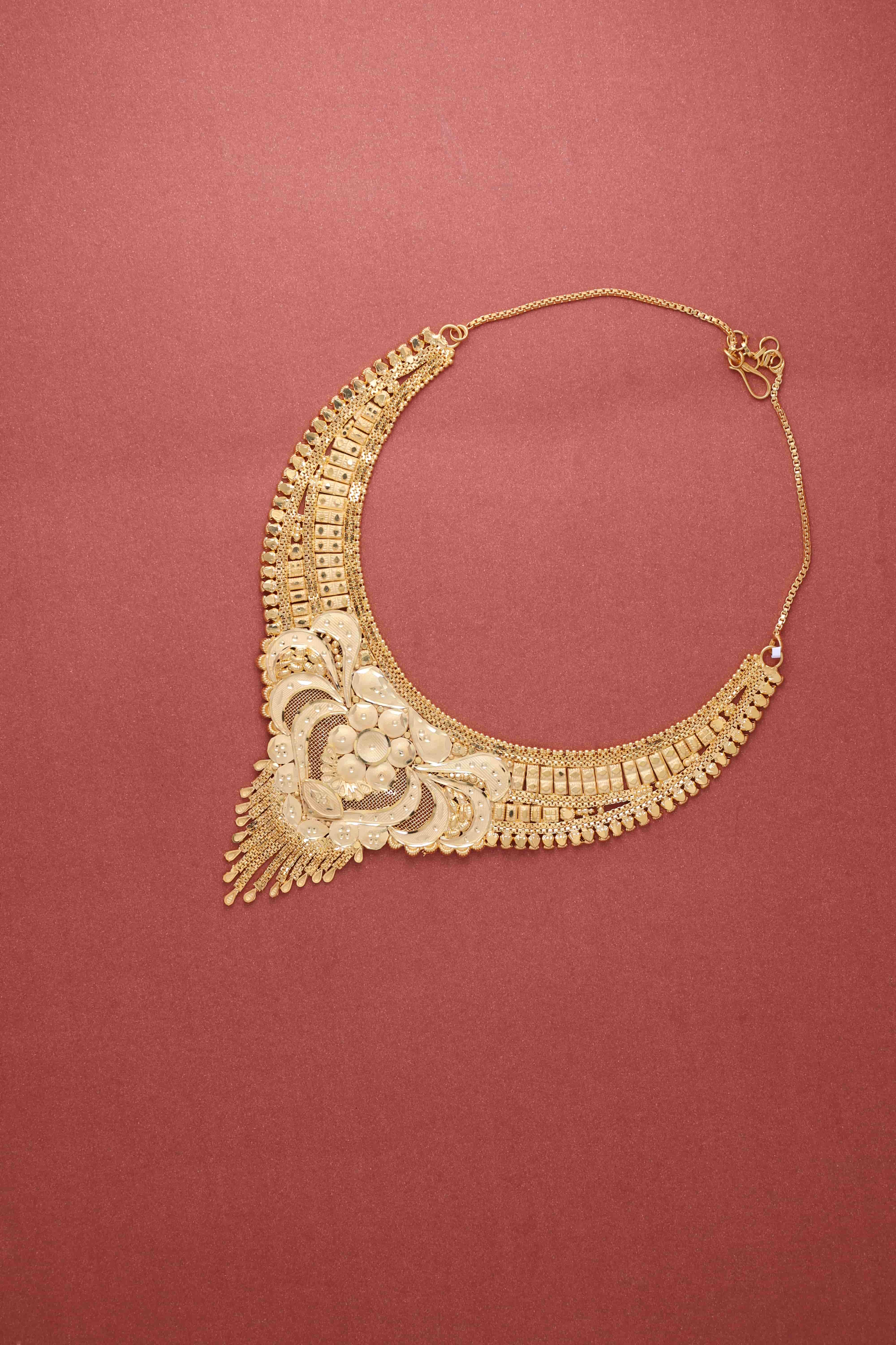 Short Necklace 1